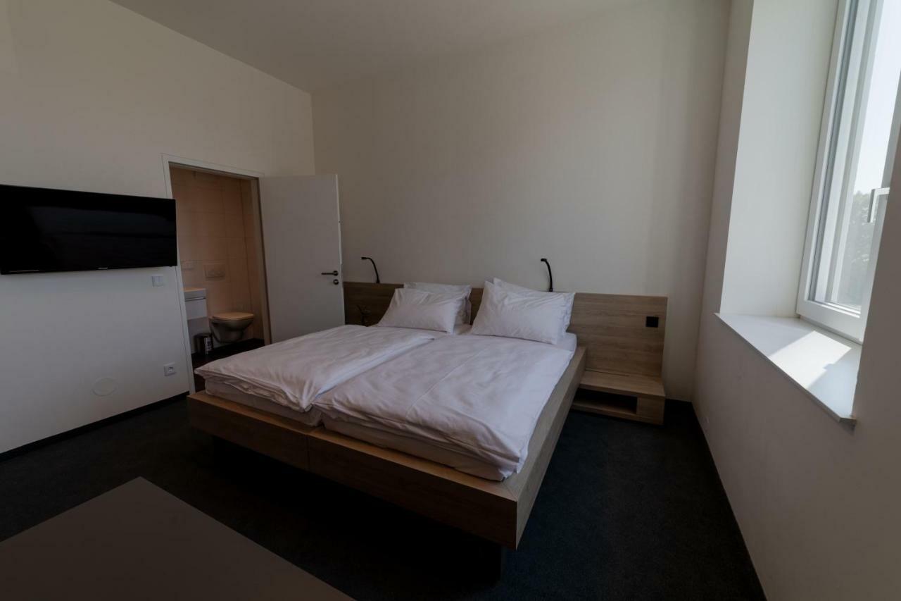 Tt-Rooms - Kontaktlos Mit Self Check-In I Free Parking Graz Eksteriør billede